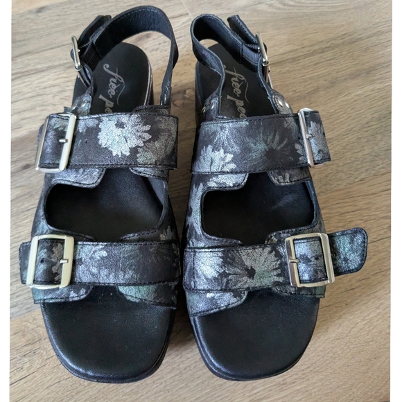 Free People Follow Your Own Back Platform Daisy Sandal - Picture 3 of 9